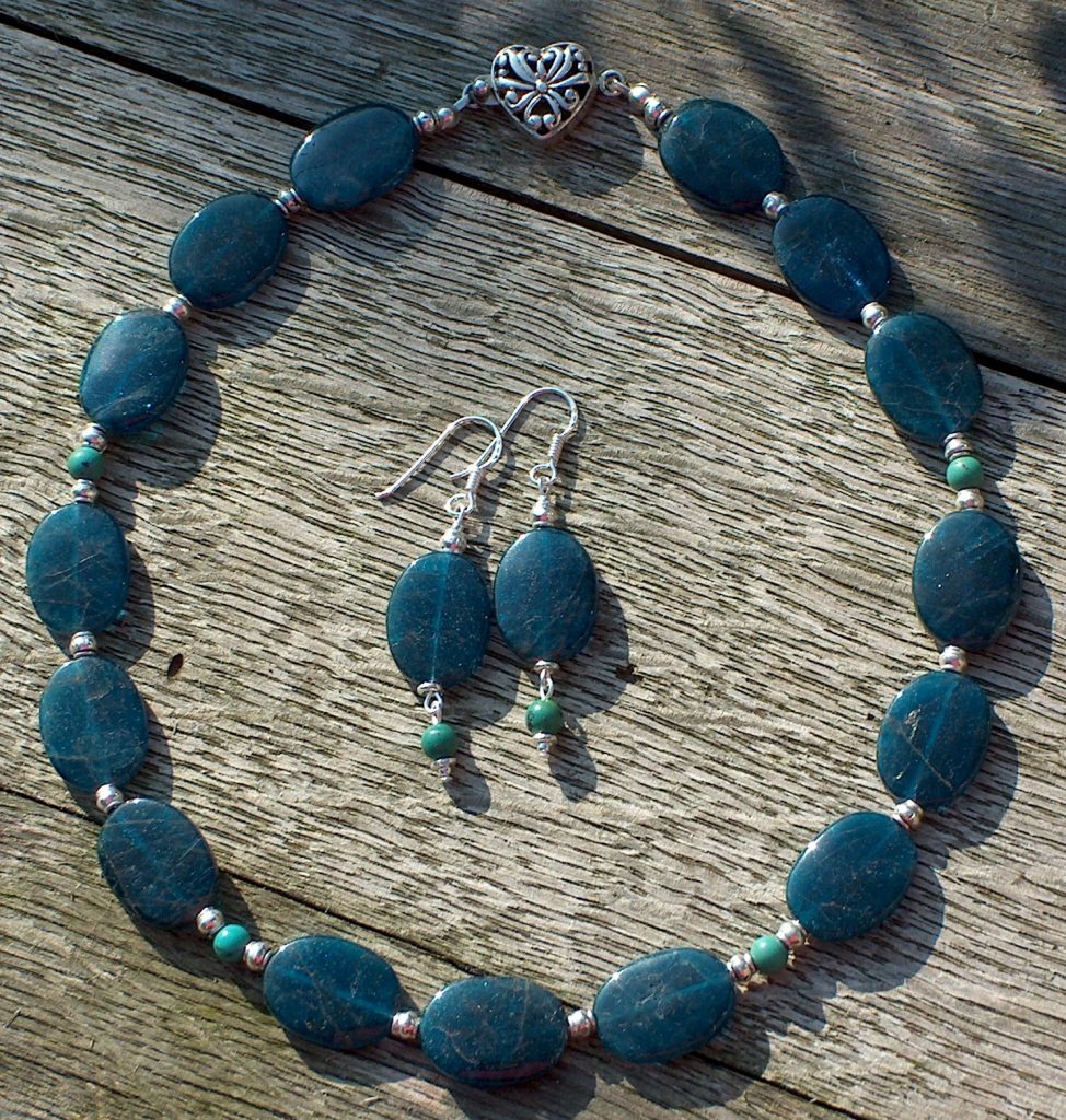 Set met blauwe apatiet en turquoise